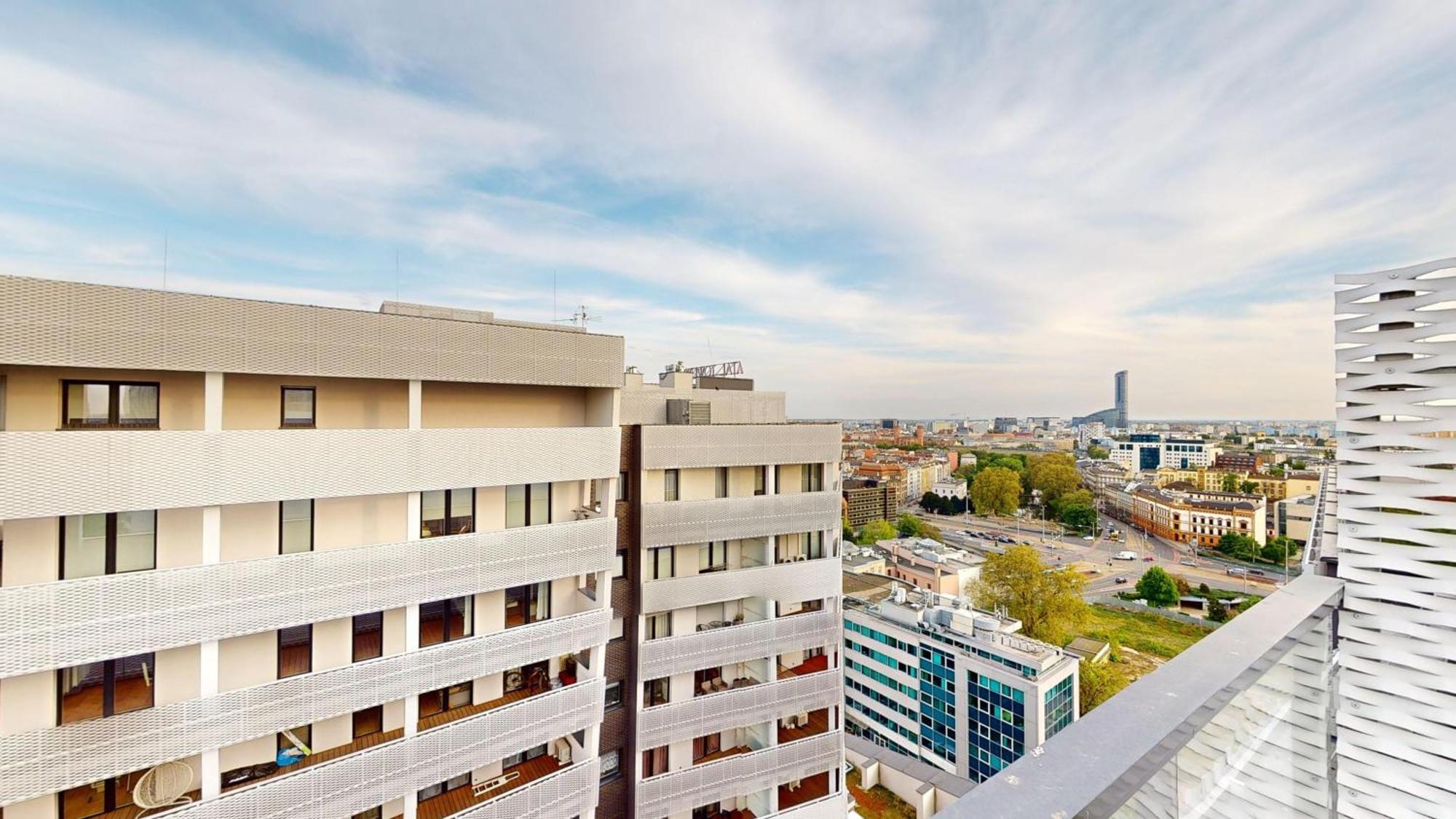 Family House By The River Odra -Panoramic Terrace - 3Room Apartment With 2 Separate Bedrooms And 2 Balconies By Wroapart-Pl- Perfect For Family & Business Stays Breslavia Exterior foto