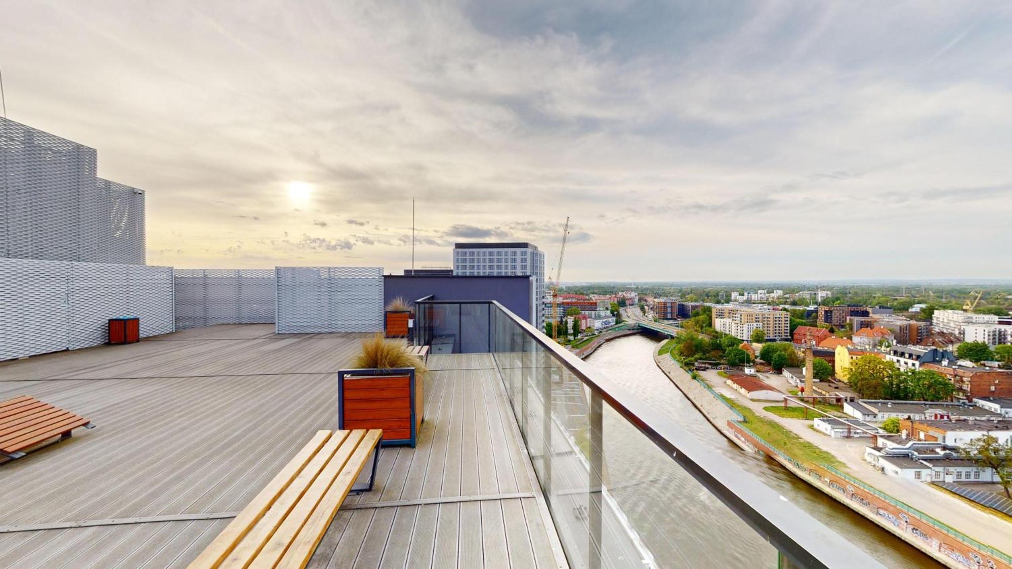 Family House By The River Odra -Panoramic Terrace - 3Room Apartment With 2 Separate Bedrooms And 2 Balconies By Wroapart-Pl- Perfect For Family & Business Stays Breslavia Exterior foto